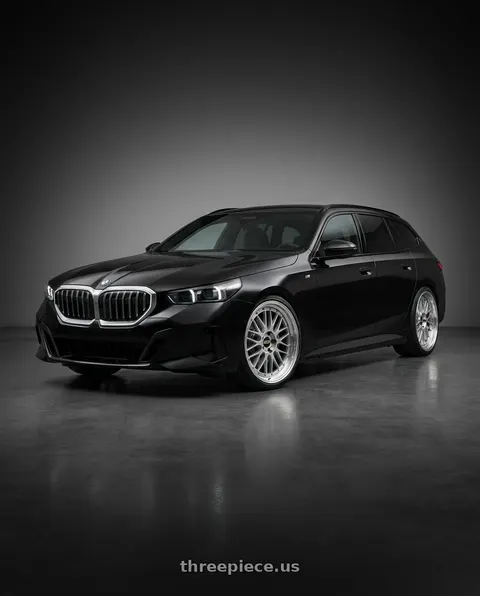 2026 BMW 520i touring M with BBS LM 5x120 21x9.0+32 Diamond Silver wheels