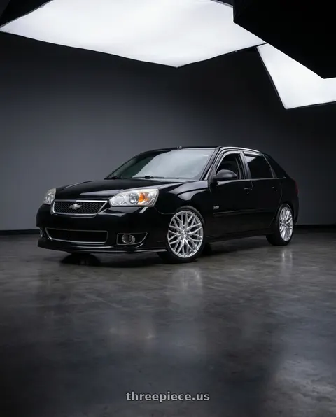 2006 Chevrolet Malibu Maxx SS with Petrol P3E 5x110 18x8 +40 Machined Brushed Gloss Silver wheels