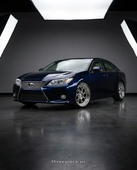 2014 Lexus ES350 with Aodhan DS01 5x114.3 18x8.5+35 Vacuum Chrome W/ Gold Rivets wheels