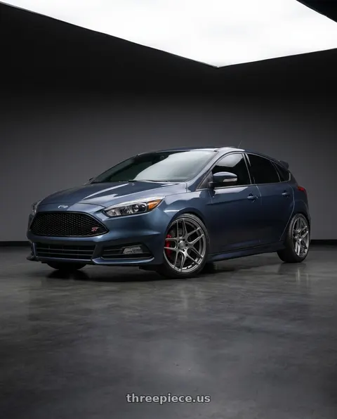 2018 Ford Focus ST with MRR FS1 5x108 18x8.5  +35 Gloss Gun Metal wheels