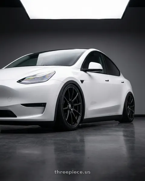 2024 Tesla Model Y with Forgestar CF10 5x114.3 20x9 +35 Gloss Black wheels