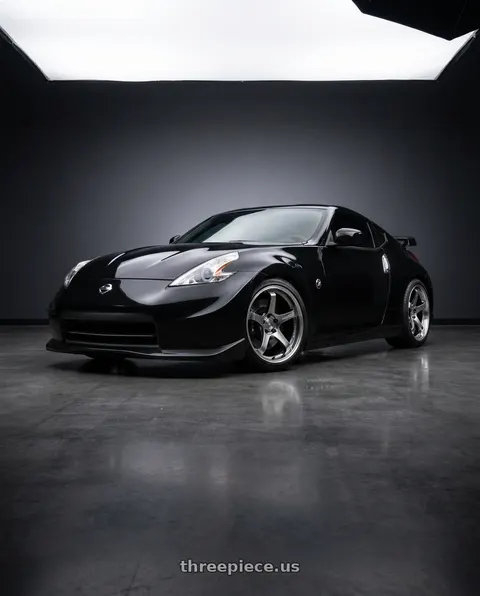 2009 Nissan 370Z Nismo with Advan Racing GT BEYOND 5x114.3 19x10.5 +24 MACHINING & HYPER PLATINUM BLACK wheels
