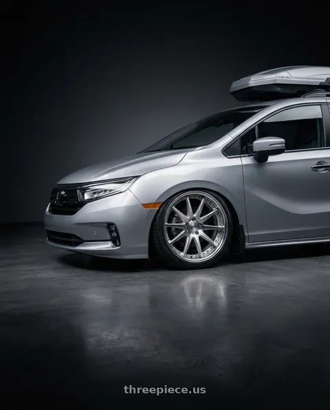 2024 Honda Odyssey with Work Gnosis Cvs 5x120 20x8+45 H Disk Composite Buffed And Brushed wheels