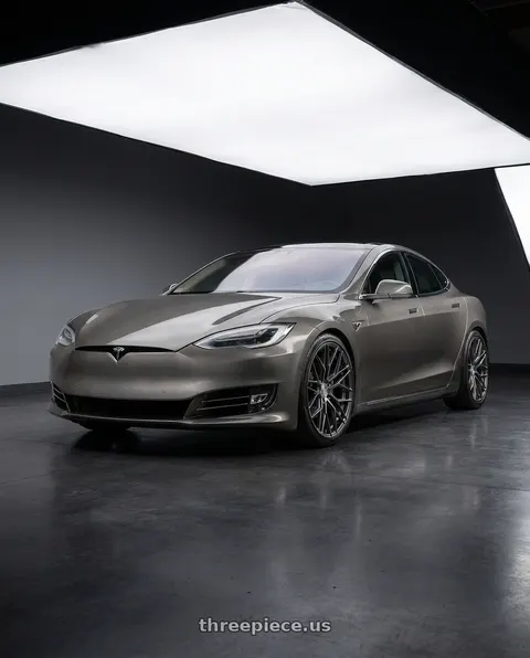 2018 Tesla Model S with Avant Garde Wheels M520R 5X120 21x12 +52 Dark Graphite Metallic wheels