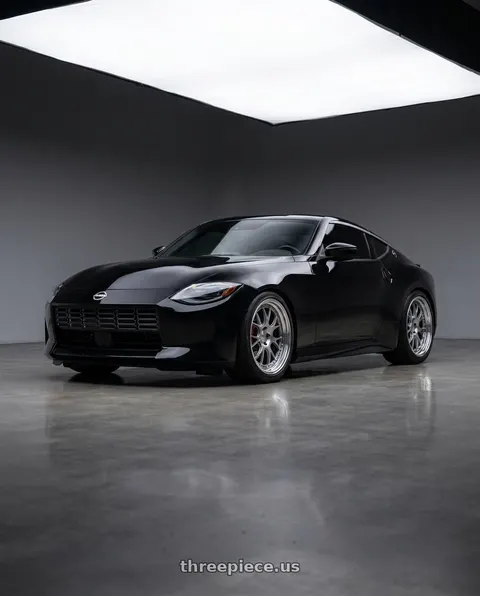 2024 Nissan Z with SSR Professor MS3 5x114.3 19x9.5+25 HP Disk Titan Silver wheels