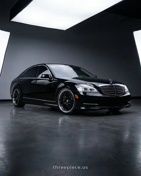2010 Mercedes-Benz S550 with ESR Wheels CS18 5x112 19x8.5 +40 Gloss Black wheels