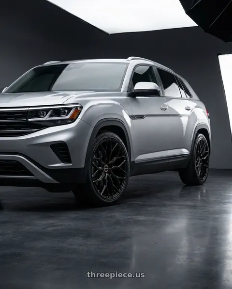 2021 Volkswagen Atlas Cross Sport with VOSSEN HF6-3 6X139.7 22x9.5 +20 GLOSS BLACK wheels