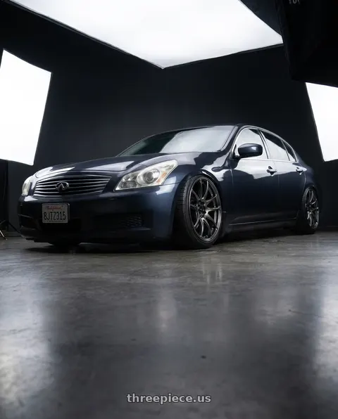 2008 INFINITI G35 with Vors TR4 5x114.3 17x8  +35 Hyper Black wheels