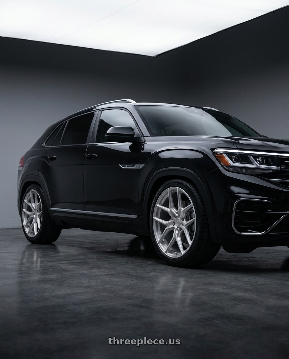 2021 Volkswagen Atlas Cross-Sport Rline with MV Forged MVF5 5x112 22x9 +25 Diamond Silver wheels