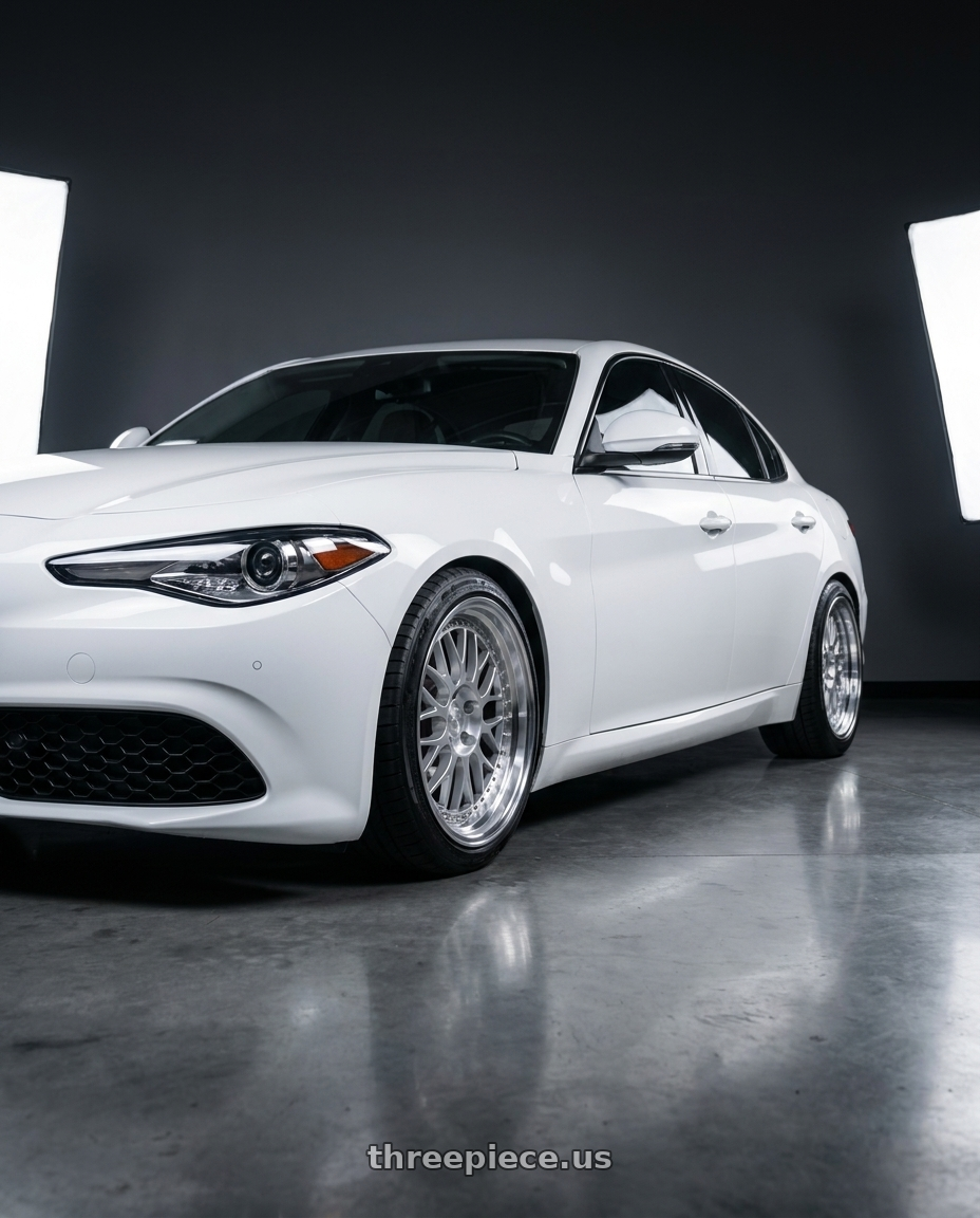 2020 Alfa Romeo Giulia Ti with ESR Wheels SR01 5x110 19x8.5 +30 Hyper Silver Machine Lip wheels