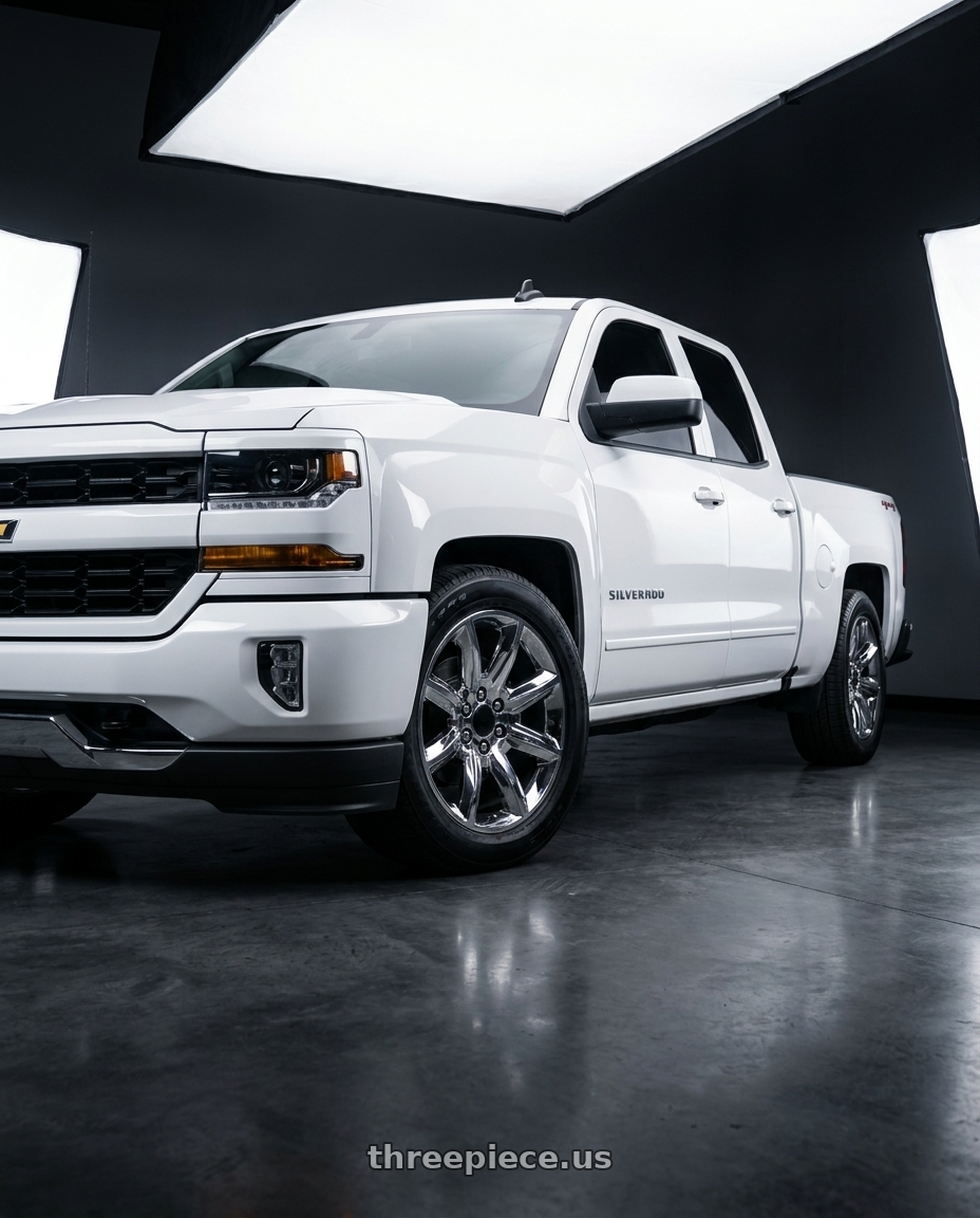 2018 Chevrolet Silverado 1500 with OE Wheels CV73 6x139.7 20x8.5+24 Chrome wheels