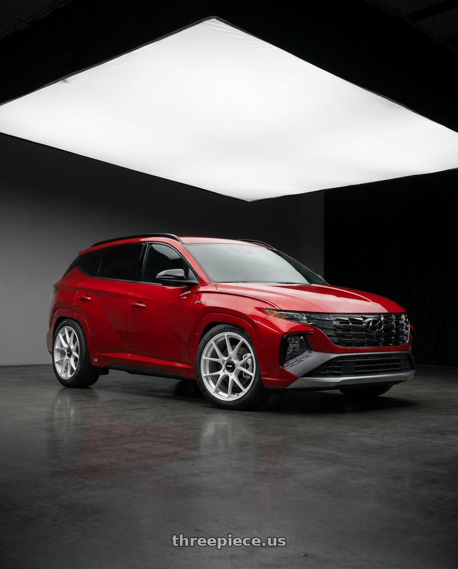 2022 Hyundai Tucson N line with Rotiform 1PC R900 LTN 5X130 21X9 +45 GLOSS SILVER wheels