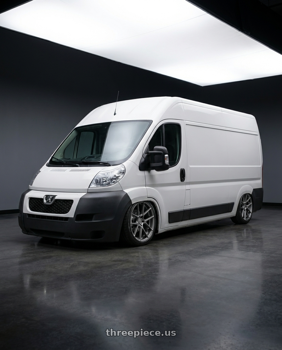 2013 Peugeot Boxer 23 Hdi Brasileira Adesivada with Avant Garde Wheels M510 5X114.3 19x9.5 +40 Dolphin Grey wheels