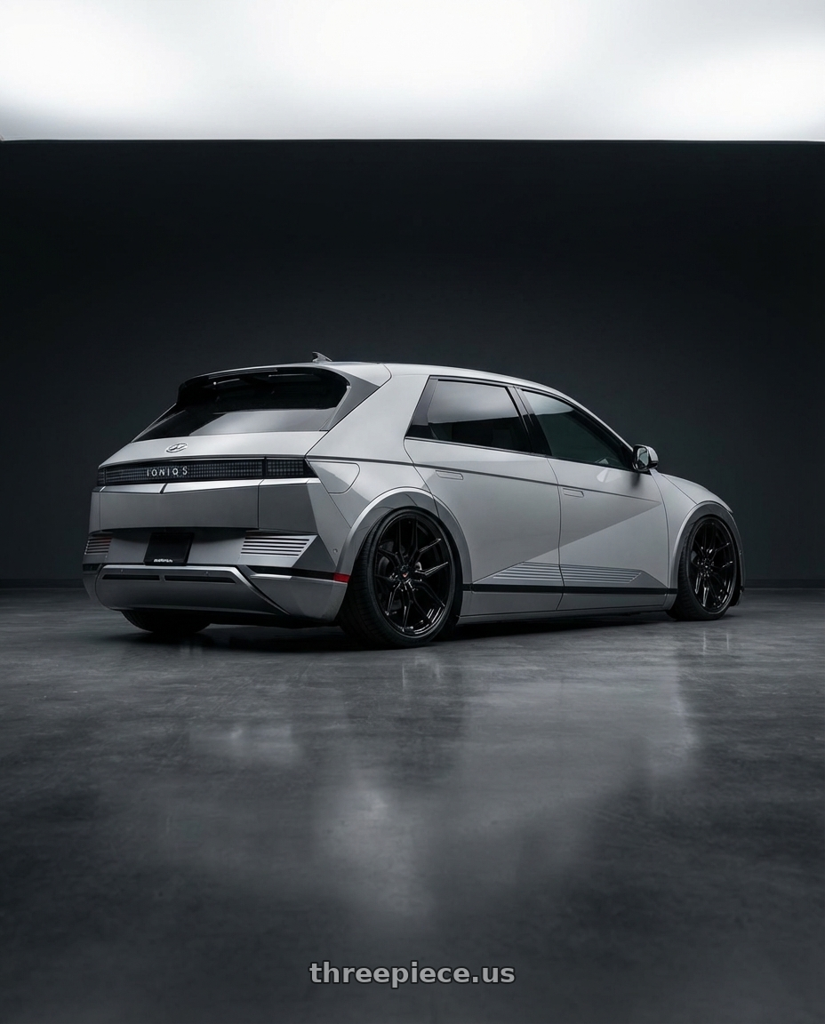 2024 Hyundai Ioniq 5 N with Vossen x Novitec NF11 21x10 - 5x114.3 BP - ET32 - Gloss Black Ferrari 812 Superfast/GTS Front Wheel - F-AFP-561-F01-C25 wheels rear three quarter view slight stretch tires