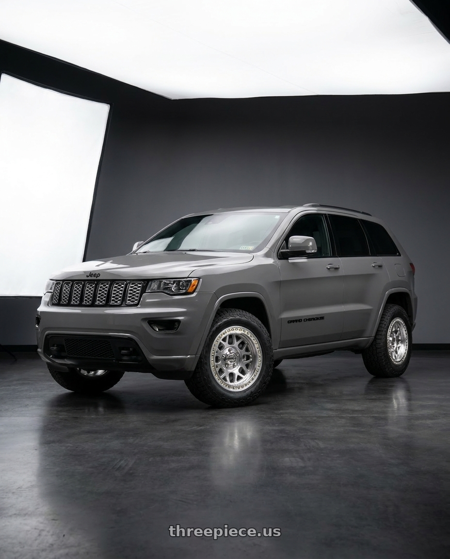 2021 Jeep Grand Cherokee Overland with KMC KM235 GRENADE CRAWL BEADLOCK 5X127 18X9 +10 MACHINED wheels