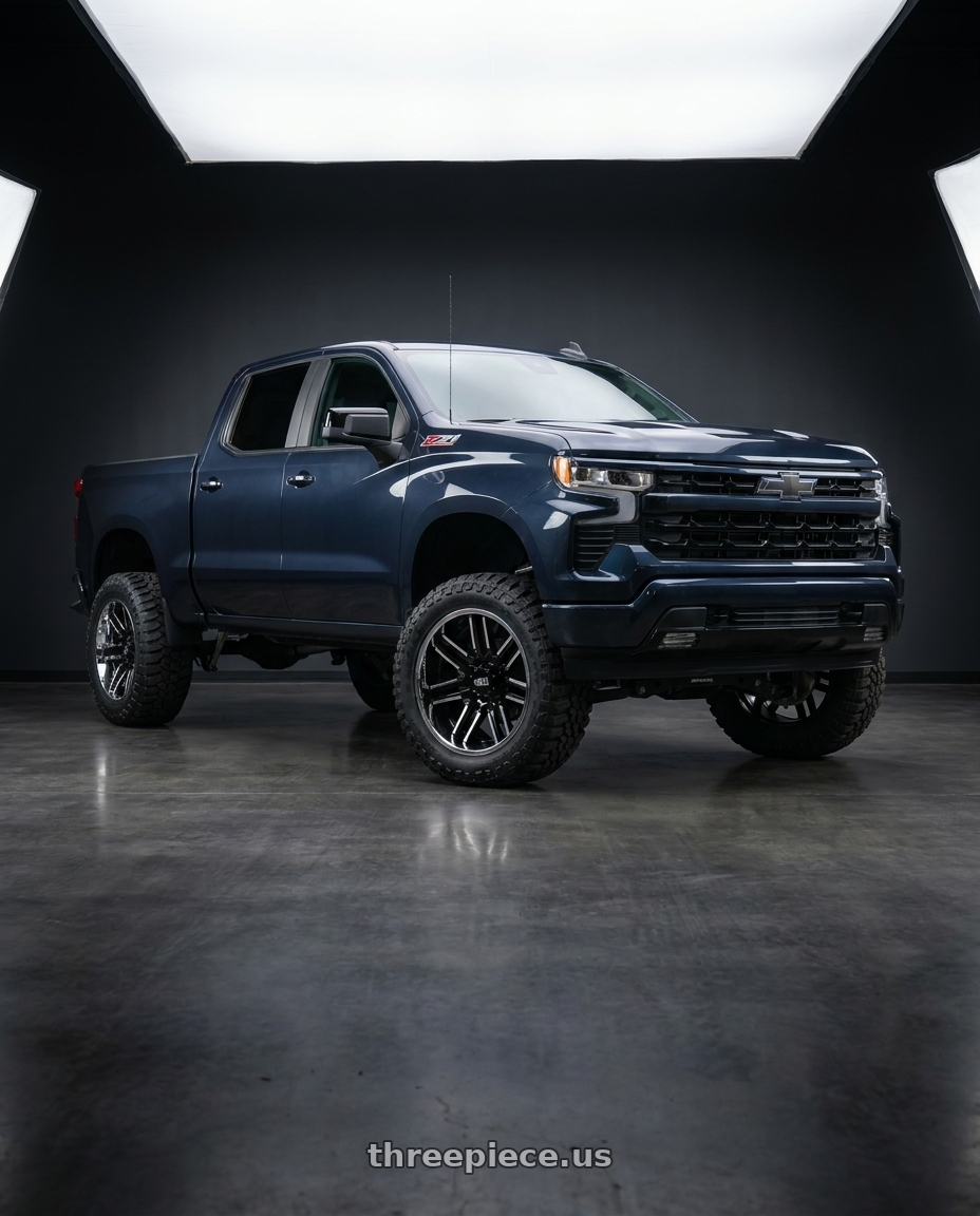 2023 Chevrolet Silverado 1500 with Moto Metal MO202 6X139.7 22X10 -18 GLOSS BLACK MACHINED CENTER CHROME LIP wheels