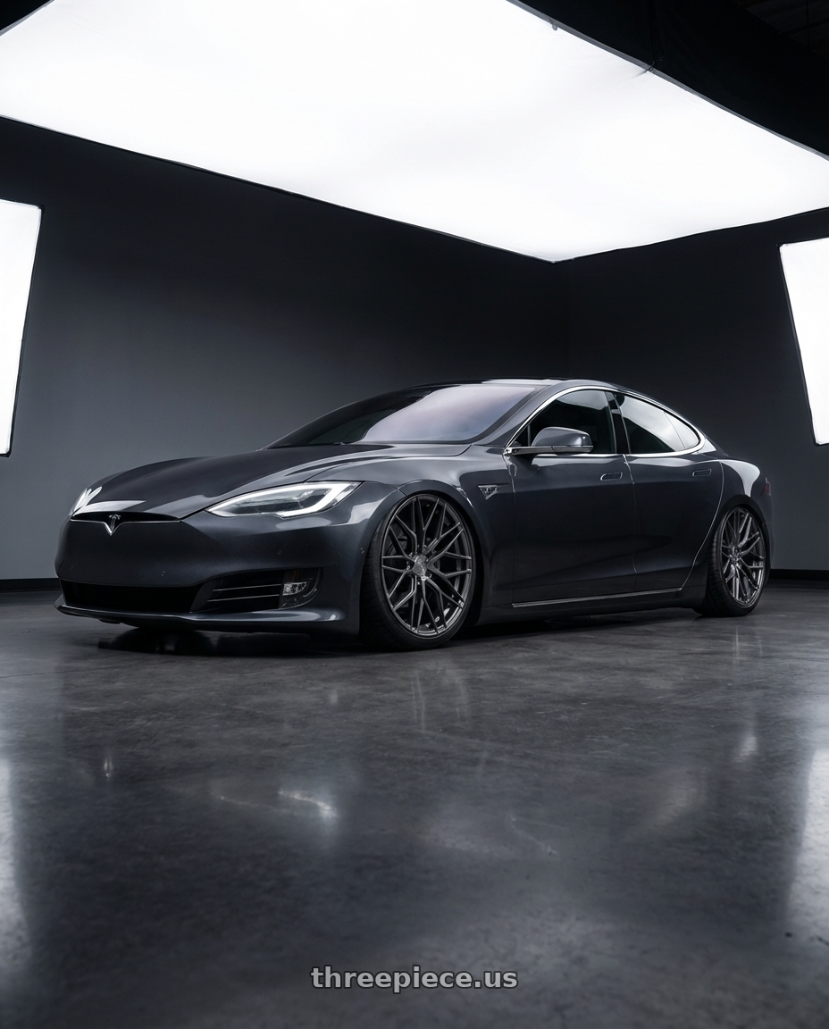 2018 Tesla Model S with Avant Garde Wheels M520R 5X120 21x12 +52 Dark Graphite Metallic wheels