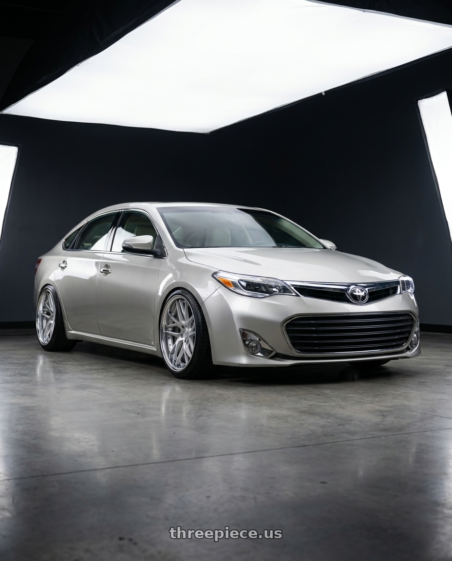 2013 toyota avalon with Work Gnosis Cvx 5x114.3 19x9+38 A Disk Brush Silver Clear wheels