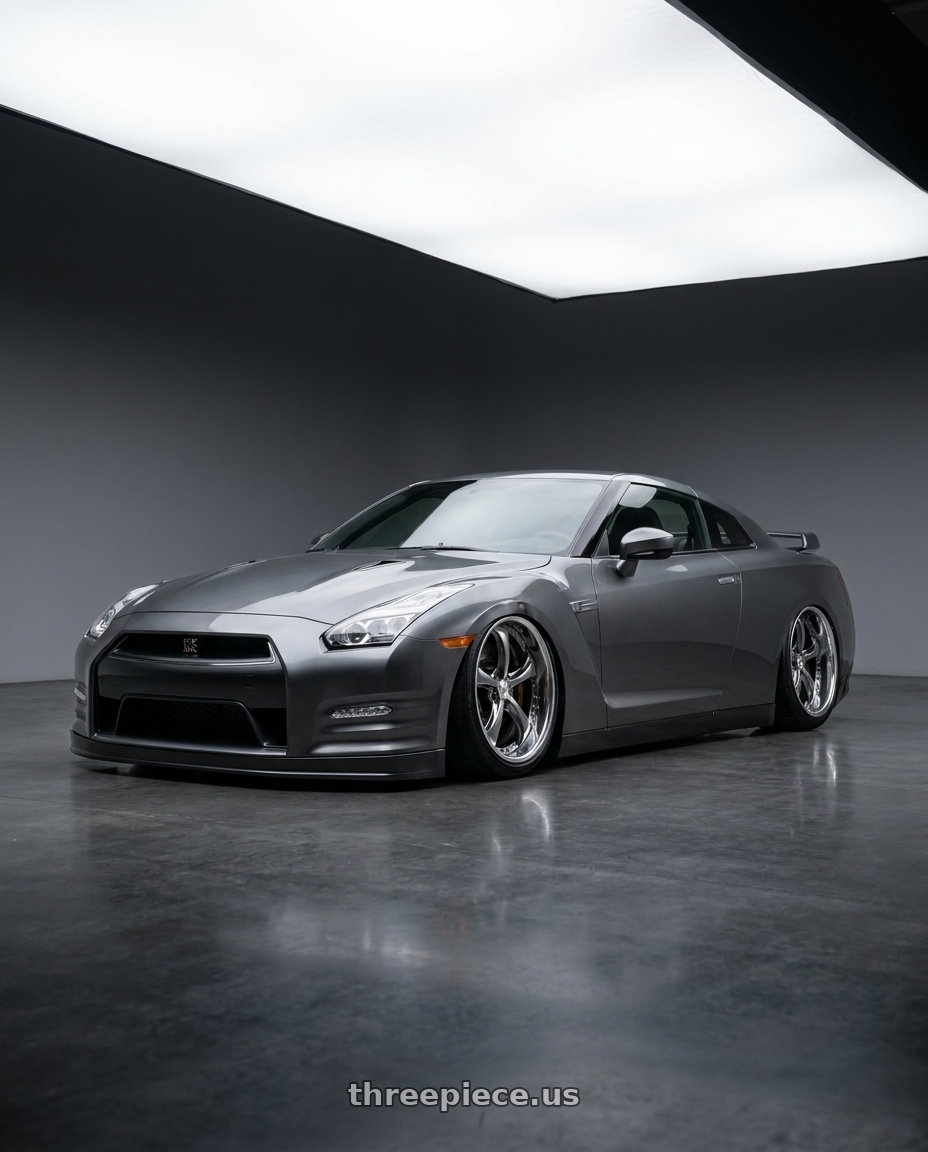 2020 Nissan gtr with Work Wheels VS-KF 5X114.3 19x7.5+40 Brilliant Silver Black O Disk FULL REVERSE wheels