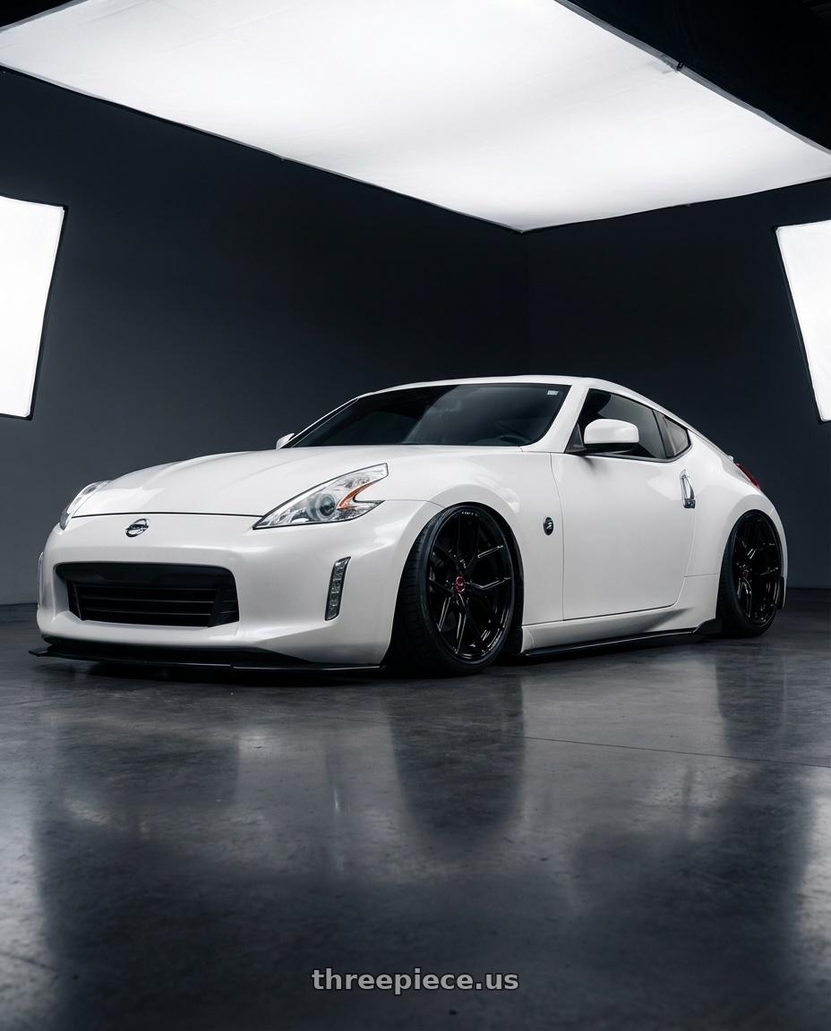 2019 Nissan 370Z with Vossen HF-5 19x8.5 / 5x114.3 / ET32 / Flat Face / 73.1 - Gloss Black Wheel - HF5-9N60 wheels