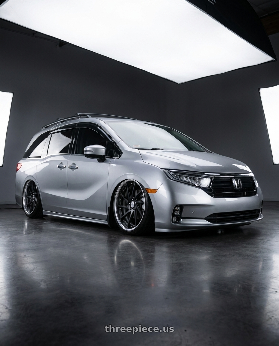 2024 Honda Odyssey  with Work Gnosis Cvs 5x120 20x8.5+45 H Disk Matte Black wheels