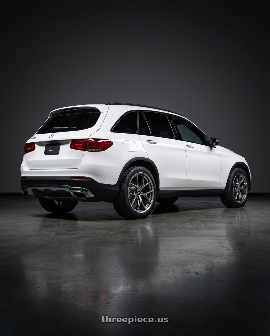 2022 Mercedes Glc300 with BBS FI-R 5x120 20x10.5+35 Gloss Platinum wheels rear three quarter view square tires