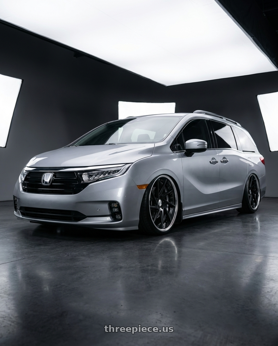 2024 Honda Odyssey  with Work Gnosis Cvs 5x120 20x8+38 O Disk Matte Black wheels