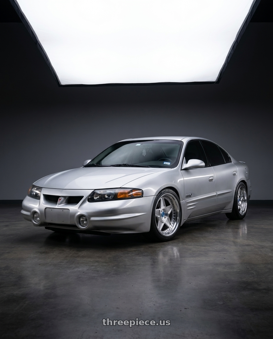 2000 Pontiac Bonneville SSEI Silver with Modern Concepts MC-13 5x114.3 18x8.5 +30 Brushed Face Chrome Lips wheels