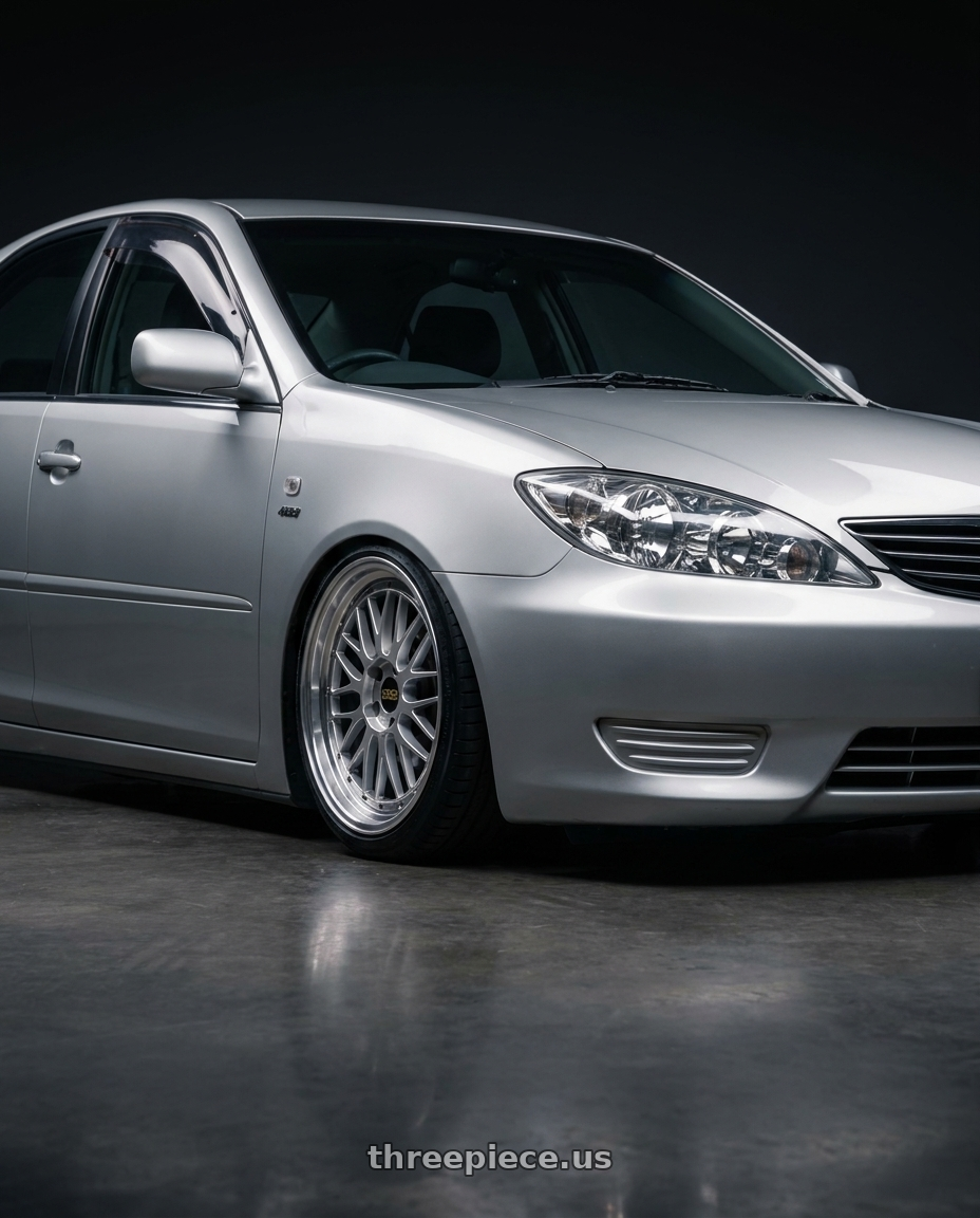 2006 toyota camry 2006 xv30 with BBS LM 5x114.3 18x8.0+35 Diamond Silver wheels