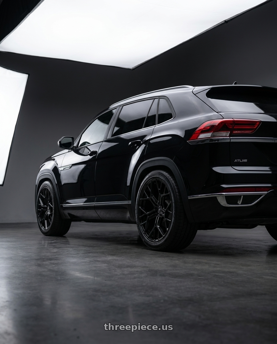 2021 Volkswagen Atlas Cross-Sport Rline with Fittipaldi FS371B 5x112 22x9 +25 Gloss Black wheels rear three quarter view square tires