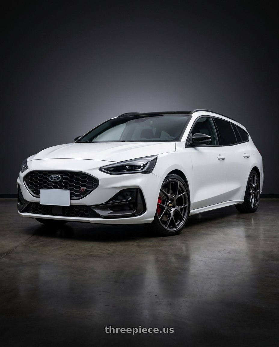 2023 focus st wagon white with BBS RE-V7 5x112 19x8.5 +43 Diamond Black wheels