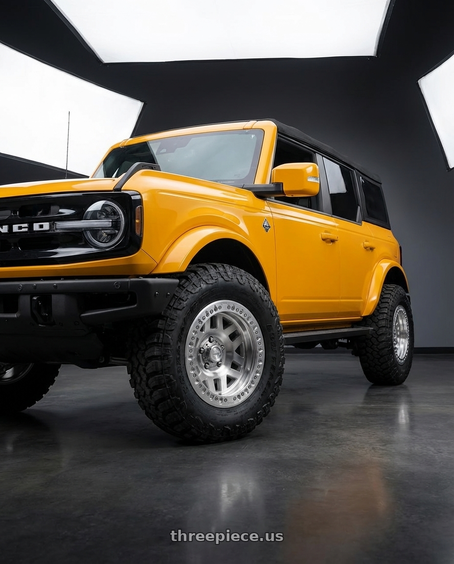 2024 Ford Bronco with KMC KM229 MACHETE CRAWL BEADLOCK 6X139.7 17X9 -38 MACHINED wheels