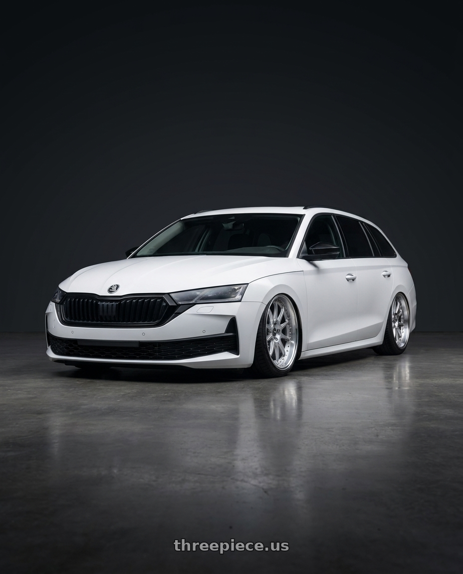 2025 SKODA OCTAVIA with ESR Wheels CS SERIES CS12 5x112 18x8.5 +30 Hyper Silver wheels