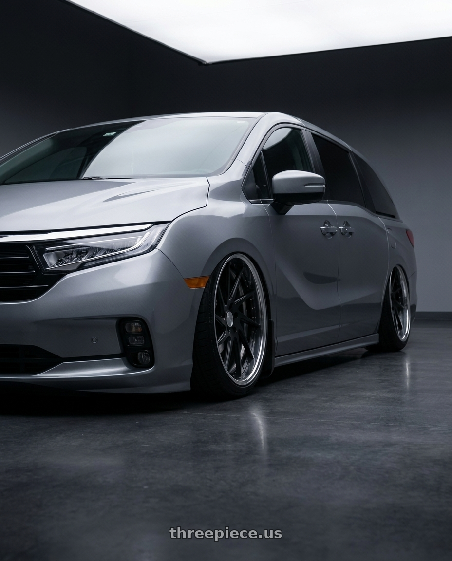 2024 Honda Odyssey with Work Gnosis Cvs 5x120 20x8.5+45 O Disk Matte Black wheels